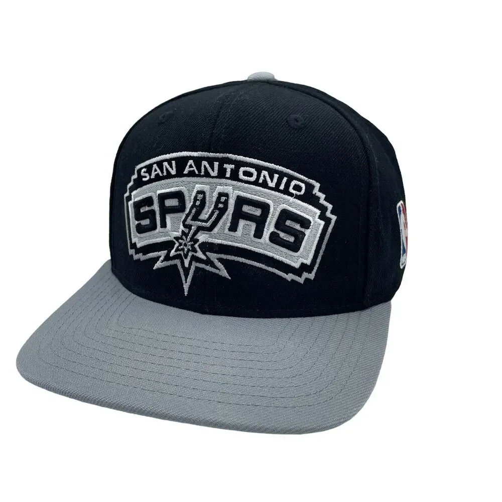 San Antonio Spurs Logo Side Logoman Snapback Hat Mitchell & Ness NBA GUV EUC - Picture 2 of 8